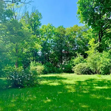 Apartment Large House With 4 Bedrooms In A Quiet And Greened Area Near München