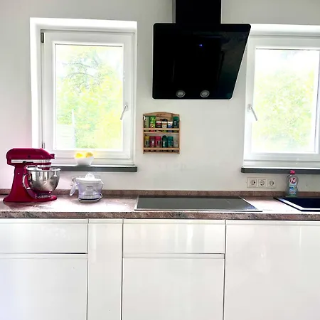 Apartmán Large House With 4 Bedrooms In A Quiet And Greened Area Near