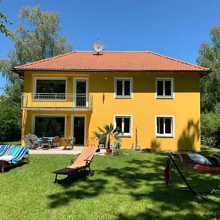 Apartment Large House With 4 Bedrooms In A Quiet And Greened Area Near
