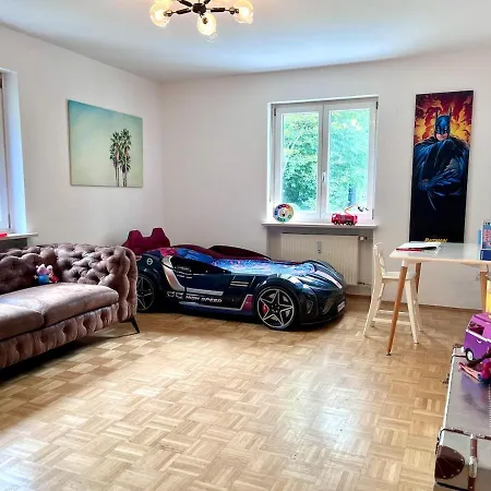 Apartment Large House With 4 Bedrooms In A Quiet And Greened Area Near Munich