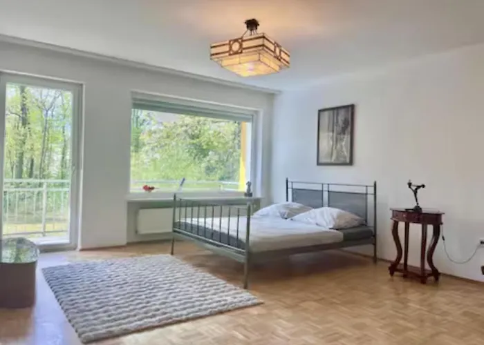 Large House With 4 Bedrooms In A Quiet And Greened Area Near Appartamento *